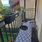 La Maison Des Fleurs Free Parking