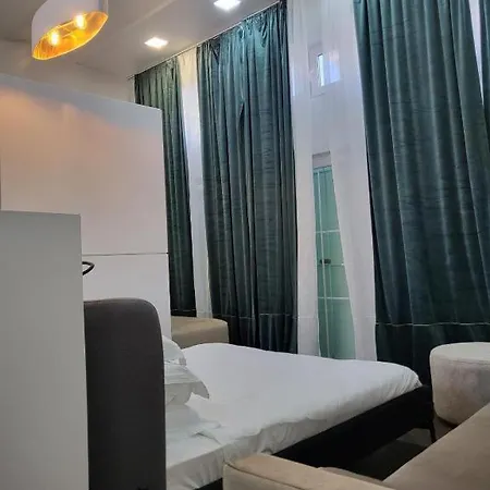 La Maison Des Fleurs Apartment Pazardzhik