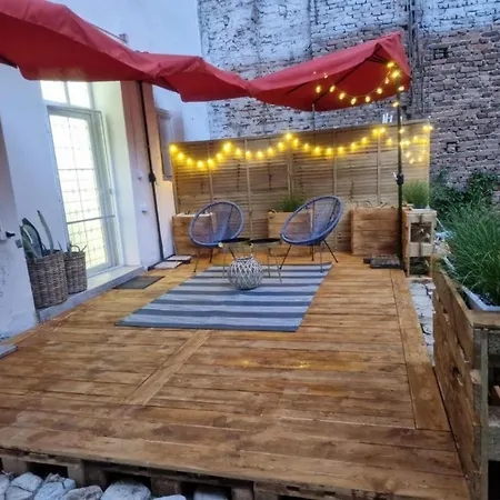 La Maison Des Fleurs Free Parking Apartman