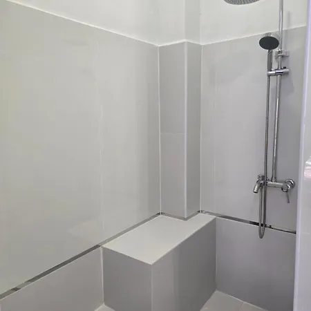 La Maison Des Fleurs Free Parking * Pasardschik