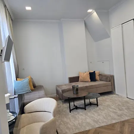 La Maison Des Fleurs Free Parking Pasardschik