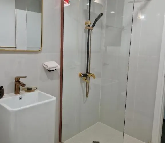 La Maison Des Fleurs Free Parking Appartement