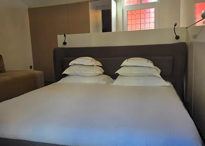 La Maison Des Fleurs Free Parking * Pazardzhik