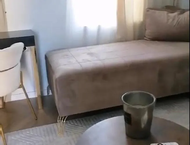 La Maison Des Fleurs Free Parking Appartement Pazardzhik