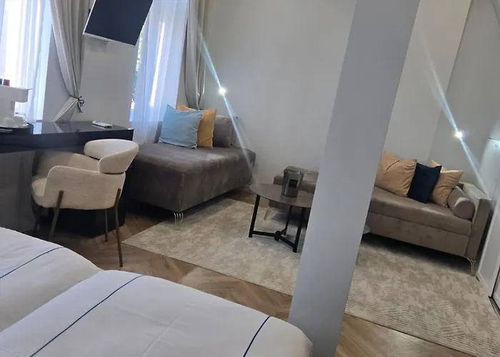 La Maison Des Fleurs Free Parking Pazardzhik