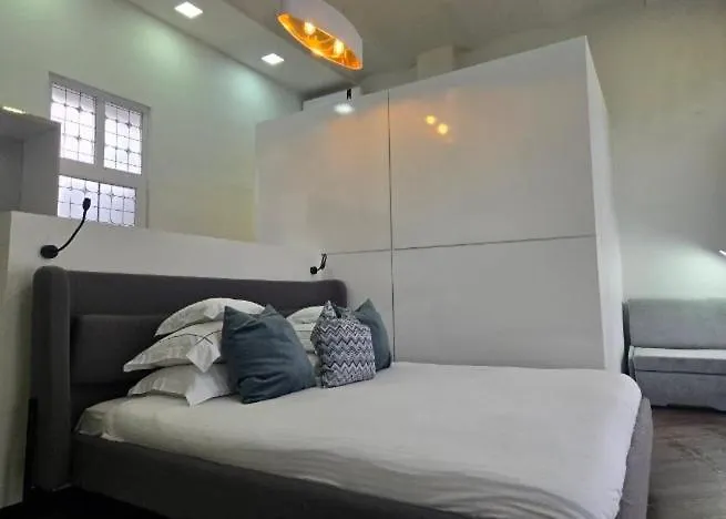 La Maison Des Fleurs Free Parking Appartement *